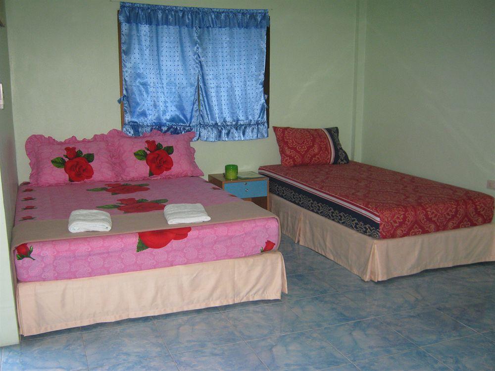 Wangwaree Resort Nai Yang Beach Esterno foto
