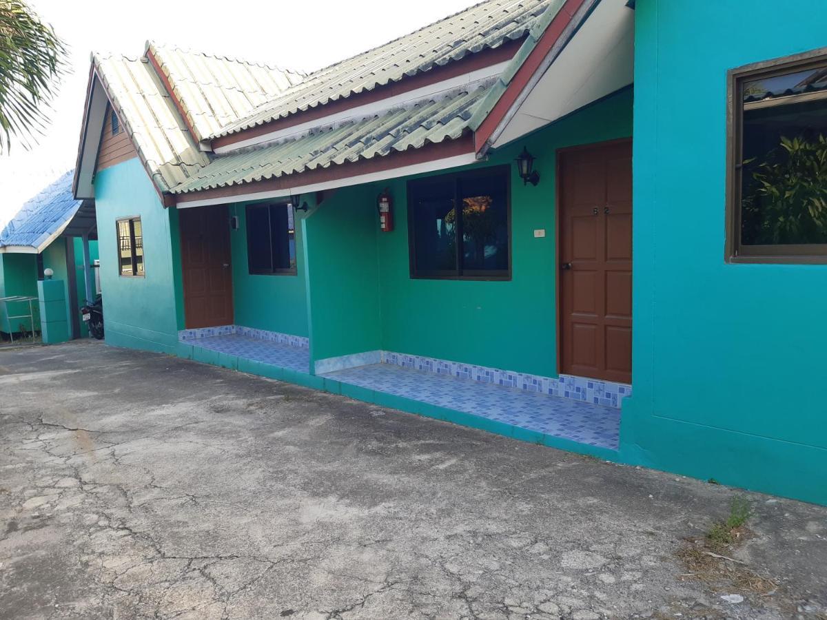 Wangwaree Resort Nai Yang Beach Esterno foto
