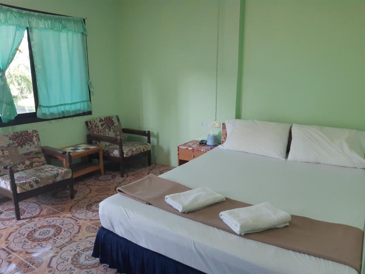Wangwaree Resort Nai Yang Beach Esterno foto